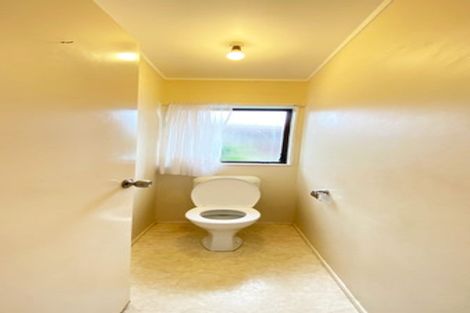 Photo of property in 2/79 Aberfeldy Avenue, Highland Park, Auckland, 2010