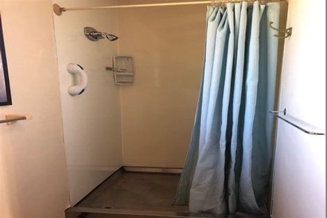 Photo of property in 10 Huia Street, Waikawa, Picton, 7220