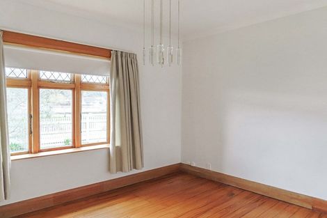 Photo of property in 30 Granville Street, Silverstream, Upper Hutt, 5019