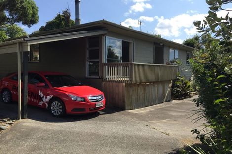 Photo of property in 7 Osmond Court, Sunnyvale, Auckland, 0612