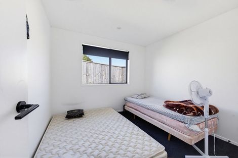 Photo of property in 6 Banks Street, Marfell, New Plymouth, 4310