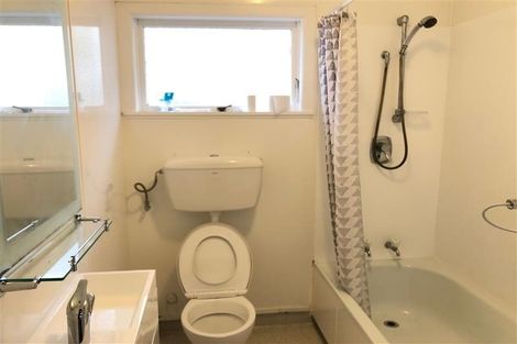 Photo of property in 1/17 Mount Carmel Place, Meadowbank, Auckland, 1072