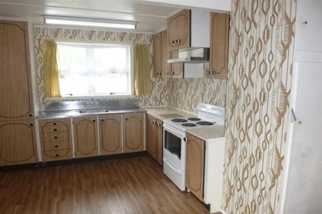 Photo of property in 14 Atiawa Crescent, Waiwhetu, Lower Hutt, 5010