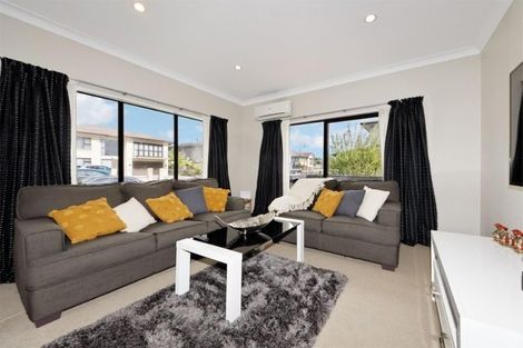 Photo of property in 29 Midhurst Avenue, Henderson, Auckland, 0612