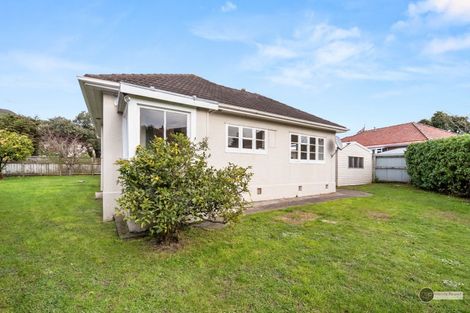 Photo of property in 1 Riverside Drive, Waiwhetu, Lower Hutt, 5010