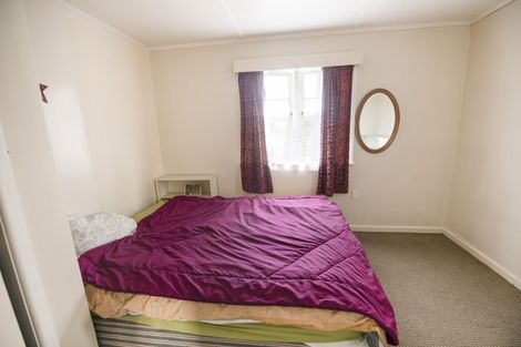Photo of property in 12 Tripoli Street, Onekawa, Napier, 4110