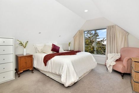 Photo of property in 11 Oceanview Road, Mount Maunganui, 3116