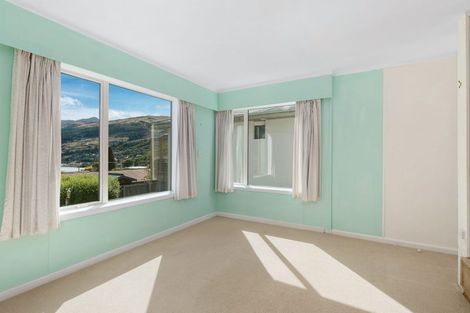 Photo of property in 37 Mcbride Street, Frankton, Queenstown, 9300