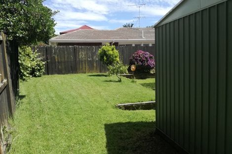 Photo of property in 33 Olena Avenue, Sunnyhills, Auckland, 2010