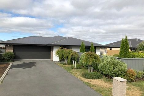 Photo of property in 3 Oakdene Place, Halswell, Christchurch, 8025