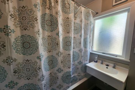 Photo of property in 7a Hampshire Street, Cannons Creek, Porirua, 5024