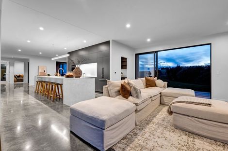 Photo of property in 29 Washer Road, Omata, New Plymouth, 4374