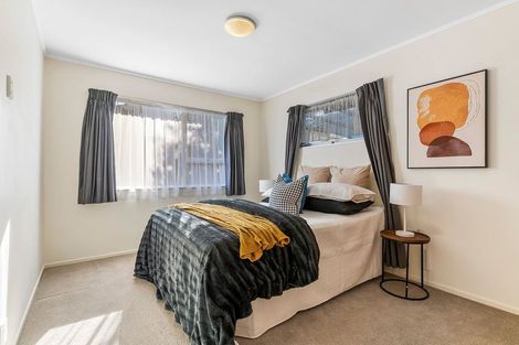 Photo of property in 4/112 Gossamer Drive, Pakuranga Heights, Auckland, 2010