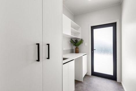 Photo of property in 9a Barton Avenue, Marewa, Napier, 4110