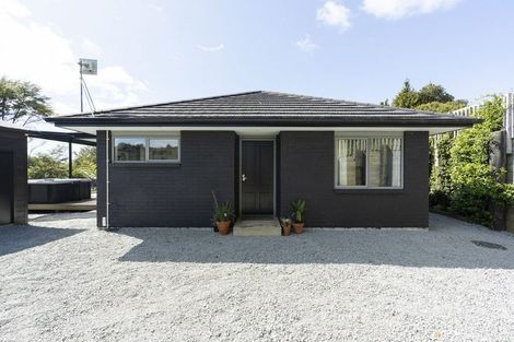 Photo of property in 33 Ngapuke Lane, Parua Bay, Onerahi, 0192