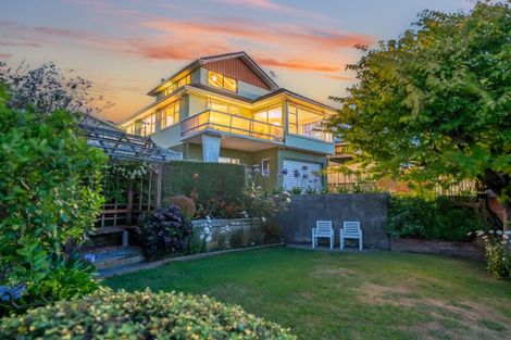 Photo of property in 28 Taupo Crescent, Plimmerton, Porirua, 5026