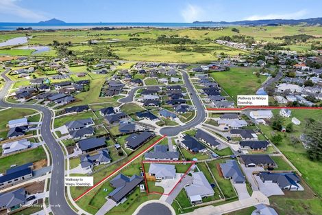 Photo of property in 41 Breton Drive, Waipu, 0510