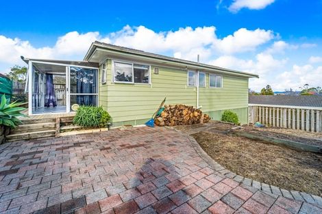Photo of property in 7 Cushla Place, Massey, Auckland, 0614