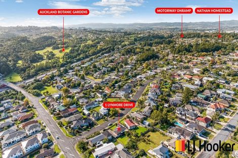 Photo of property in 1 Lynmore Drive, Hillpark, Auckland, 2102