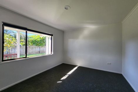 Photo of property in 7 Kaitake Place, Oakura, 4314