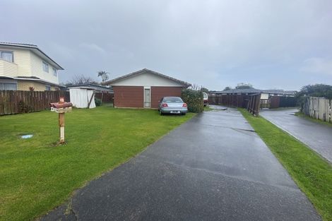 Photo of property in 2/16 Bingara Place, Favona, Auckland, 2024