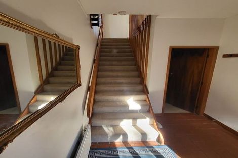 Photo of property in 7 Francis Bell Grove, Lowry Bay, Lower Hutt, 5013