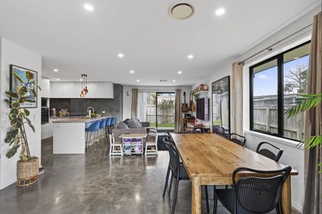 Photo of property in 261a Frankley Road, Ferndale, New Plymouth, 4310