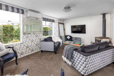 Photo of property in 1402 Glenbrook Road, Glenbrook, Waiuku, 2681