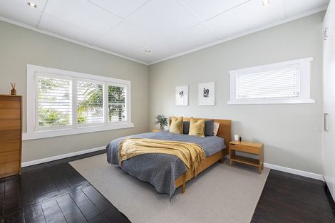 Photo of property in 83 Marsden Avenue, Mount Eden, Auckland, 1024