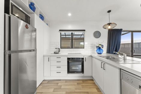 Photo of property in 79 Topaz Drive, Papamoa Beach, Papamoa, 3118