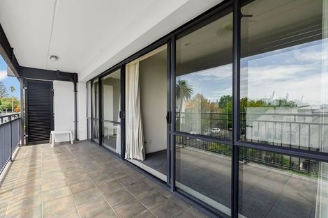 Photo of property in 3b/28 Stanwell Street, Parnell, Auckland, 1052