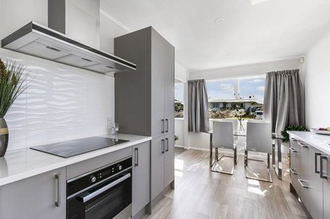 Photo of property in 10 Winsford Street, Manurewa, Auckland, 2102