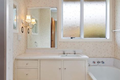 Photo of property in 3 Glenavon Place, Ilam, Christchurch, 8041