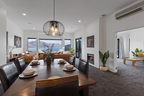 Photo of property in 56a Belfast Terrace, Queenstown, 9300