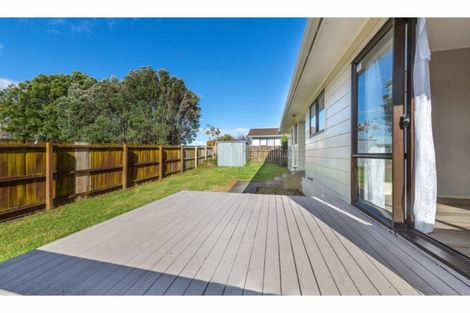 Photo of property in 1/41 Taitimu Drive, Weymouth, Auckland, 2103