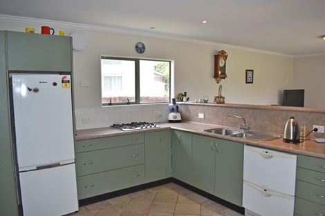 Photo of property in 225 Belvedere Road, Carterton, 5713