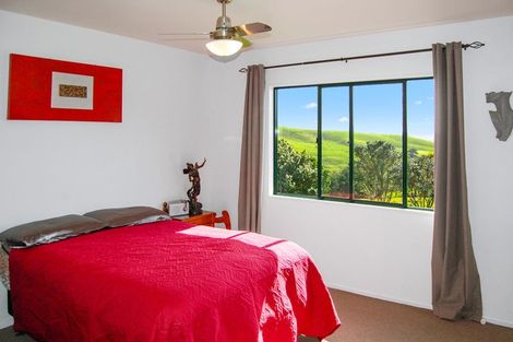 Photo of property in 598a Oneriri Road, Kaiwaka, 0573