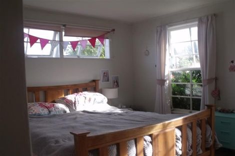 Photo of property in 1 James Cook Street, Havelock North, 4130