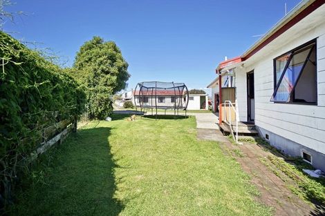 Photo of property in 4b Ngaparaoa Drive, Maketu, Paengaroa, 3189