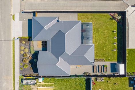 Photo of property in 4 Greenwood Place, Amberley, 7410