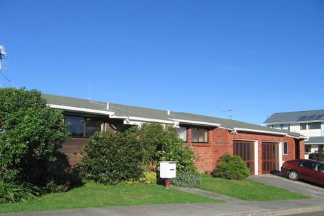 Photo of property in 2/104 Madras Street, Khandallah, Wellington, 6035