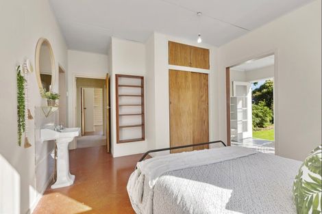 Photo of property in 112b Newton Road, Raglan, Te Mata, 3894