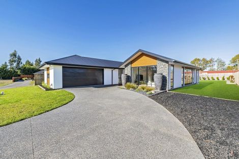 Photo of property in 12 Cedric Place, Darfield, 7510