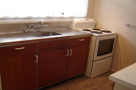 Photo of property in 2/33 Butterworth Drive, Glendene, Auckland, 0602