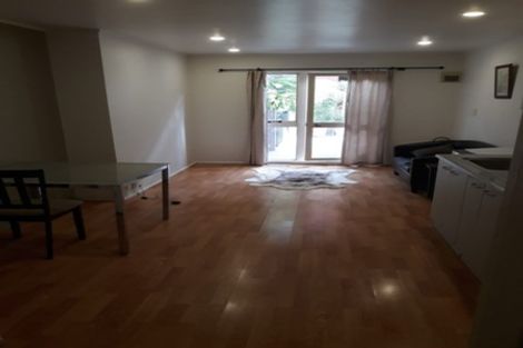 Photo of property in 7b/66 Mount Eden Road, Mount Eden, Auckland, 1024