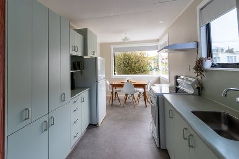 Photo of property in 140 Pembroke Street, Westown, New Plymouth, 4310