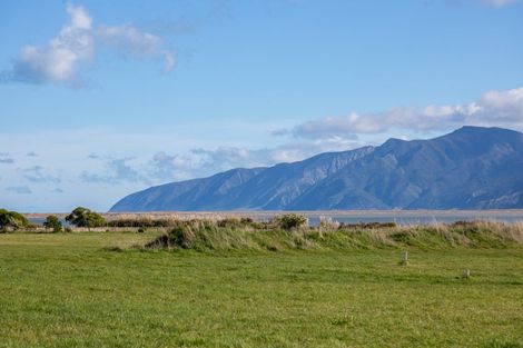 Photo of property in 97 Lake Ferry Road, Lake Ferry, Featherston, 5772