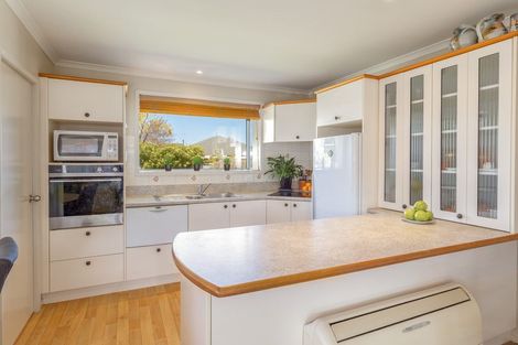 Photo of property in 113a Merrin Street, Avonhead, Christchurch, 8042