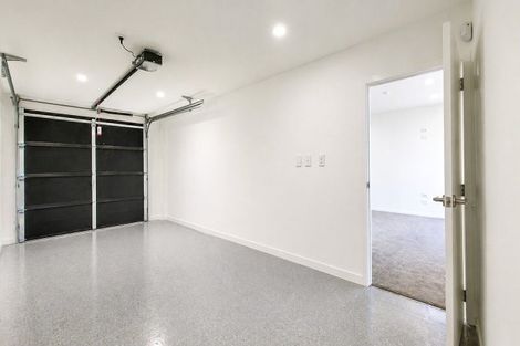 Photo of property in 1 Kaimai Avenue, Massey, 0614