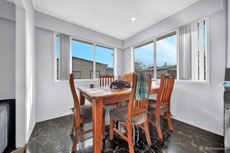 Photo of property in 56 Wickman Way, Mangere East, Auckland, 2024